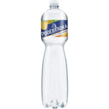 Poděbradka Pomeranč jemně perlivá 1,5l PET